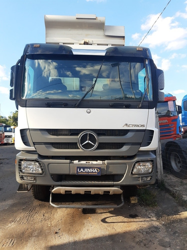 Mercedes Bens Actros 4844 8x4