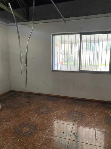 Espacio Industrial Con Oficinas Y Galpón  (176147)