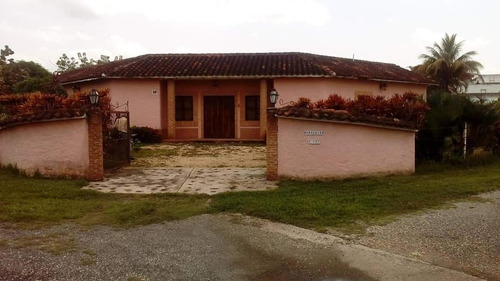 Imagen 3 de 12 de Oportunidad! Casa En Safari Country Carabobo. 04149402096
