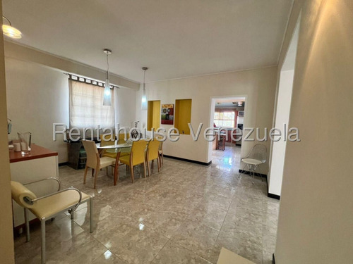 Bellísima Casa En Venta, El Faro San Antonio De Los Altos. Mo. 25-15183