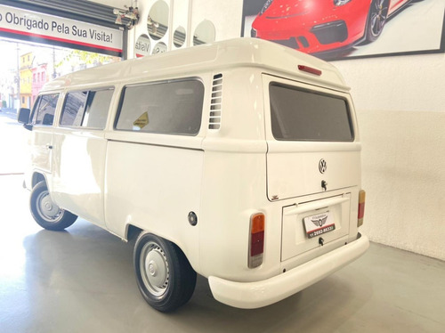 Volkswagen Kombi Muito Nova