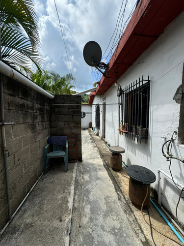 Venta Casa Urbanización Turumo 970 M2 Jk