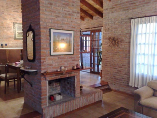 Casa En Venta, De La Palometa Nº1560, Pinamar, Código 2252
