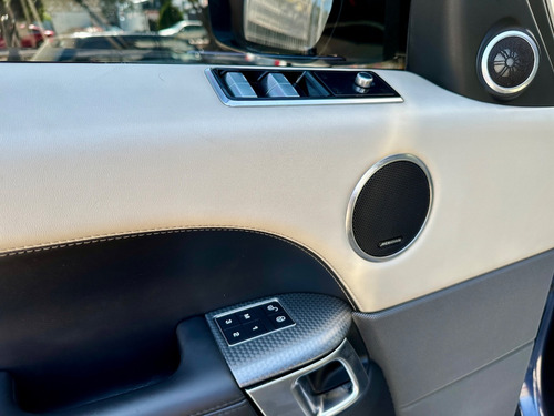 Land Rover Range Rover Sport HSE DYNAMIC