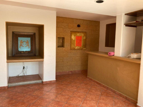Casa En Privada En Palmira Tinguindin, Cuernavaca, Morelos - Crb-1194-cp