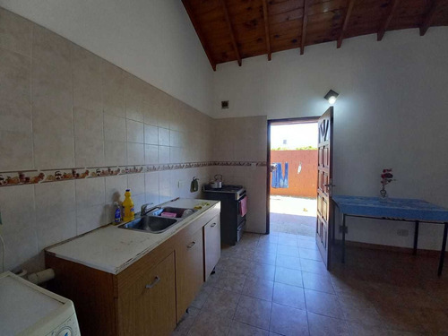 Venta Casa 4amb + 2 Deptos Calle 4 E/ 49 Y 50 Santa Teresita