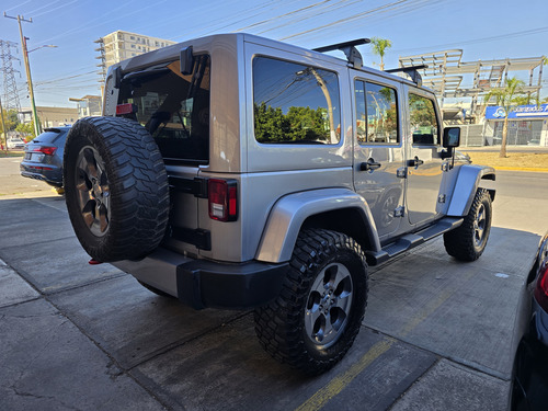 Jeep Wrangler 3.7 Unlimited Sahara 3.6 4x4 At