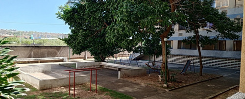 Venta De Apartamento En Maneiro - Pampatar - (frente Al Sambil Margarita)