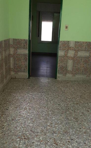 Imagen 1 de 14 de Depto. Tipo Casa. 2 Ambientes Al Frente.