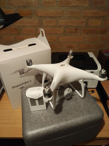 Drone Phantom 4 Practicamente Nuevo