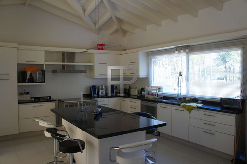 Imagen 4 de 13 de Casa En Venta Punta Ballena 3 Dormitorios, 13042 M2 Terreno