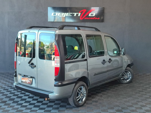 Fiat Doblo 1.8 MPI ELX 8V FLEX 4P MANUAL