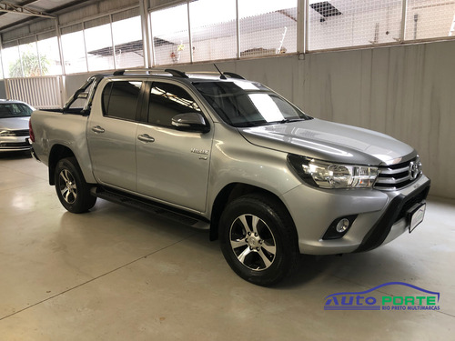 Toyota Hilux HILUX CD SRV 4X2 2.7 FLEX 16V AUT.