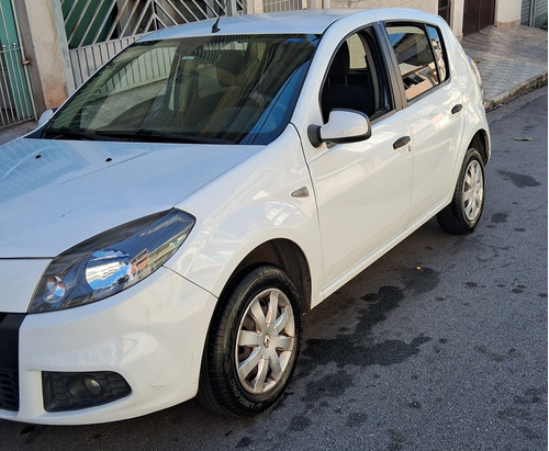 Renault Sandero 1.0 16v Expression Hi-flex 5p