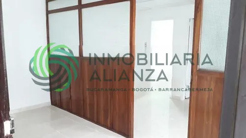 Oficina En Arriendo En Centro. Cod A13991