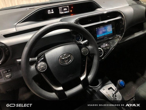 Toyota Prius C Hybrid 2018 Blanco Excelente Estado