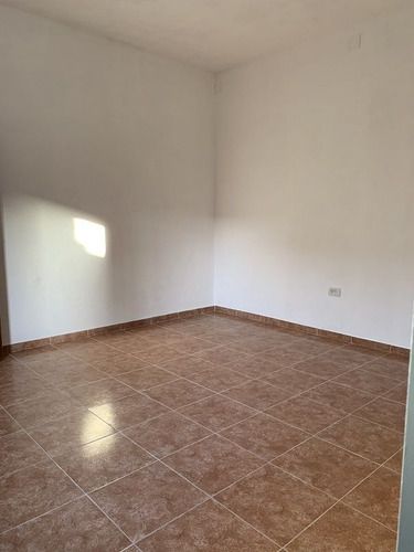 Imagen 14 de 25 de Venta Casa Sobre Terreno 10 X 28 Mts 4 Amb Mas Dependencias