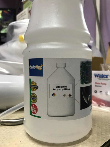 Imagen 2 de 2 de Alcohol Isopropílico 99 Puro Excelente Precio Marcado X Litr