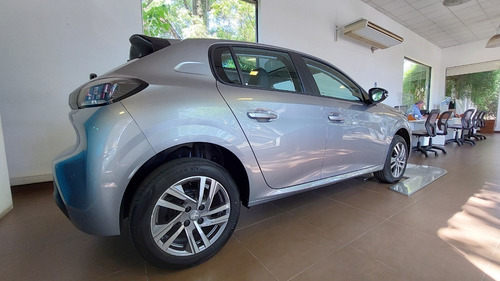 Imagen 7 de 25 de Peugeot 208 Feline Tiptronic 0km Az