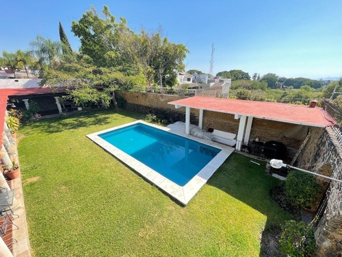 Casa Hacienda Con Cancha De Tenis | Reforma