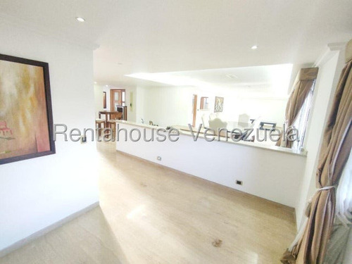 Mb Apartamento En Venta En El Cigarral, Distrito Metropolitano