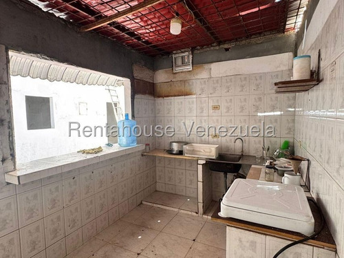 Casa Comercial En Venta El Paraiso Mls #25-18189 Bm