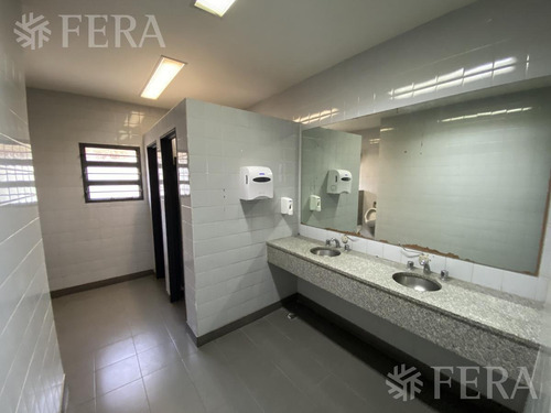 Imagen 19 de 30 de Venta Local Con Entidad Bancaria En General San Martin (30955)