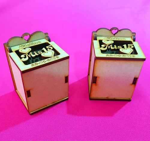 Imagen 4 de 6 de 40 Cajitas Fibrofacil Souvenirs Calada 15 Años Personalizada