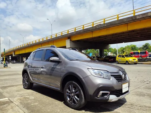 Renault Stepway 1.6 Expression / Zen