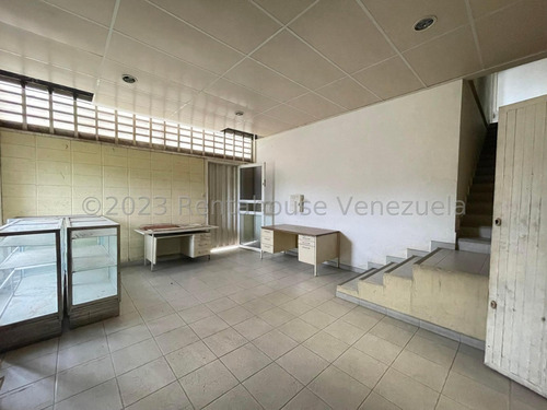 Galpón En Venta Santa Cruz De Aragua 24-1689 Yb
