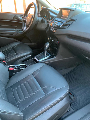 Imagen 4 de 8 de Ford Fiesta Kinetic Design 1.6 Titanium Powershift 120cv