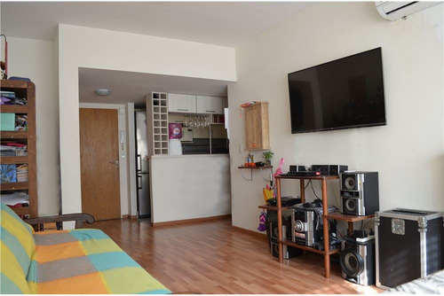 Imagen 1 de 27 de Dpto 3 Amb C/balcon Al Frente C/amenities En Venta