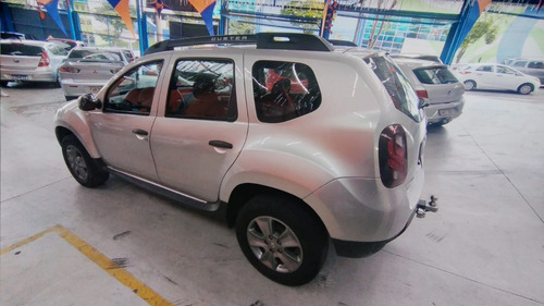 Imagem 7 de 14 de Renault