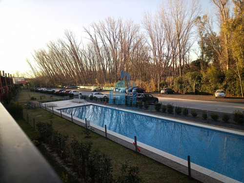 Alquiler Departamento 2 Ambientes Con Cochera Y Piscina En Pilar