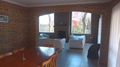 Imagen 4 de 15 de Venta Casa Estilo Clasica 3 Dormitorios Santa Maria De Tigre