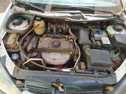 Peugeot 206 2000 1.6 Soleil 5p