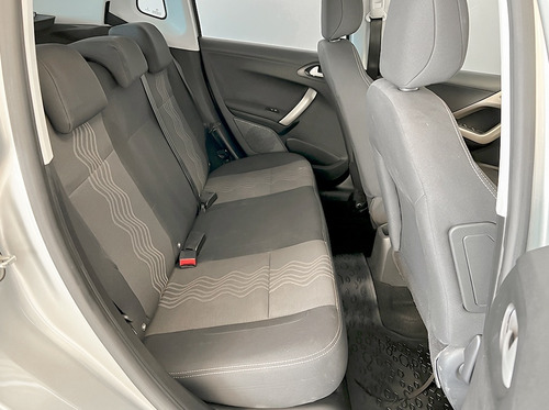 Imagen 24 de 24 de Peugeot 2008 Allure 1.6