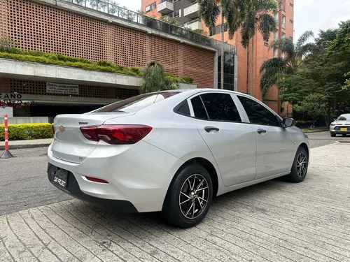 Chevrolet Onix 1.0t Mecánica