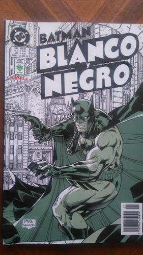 Cómic Batman Blanco Y Negro Tomo 1 Vid En Perfecto Estado