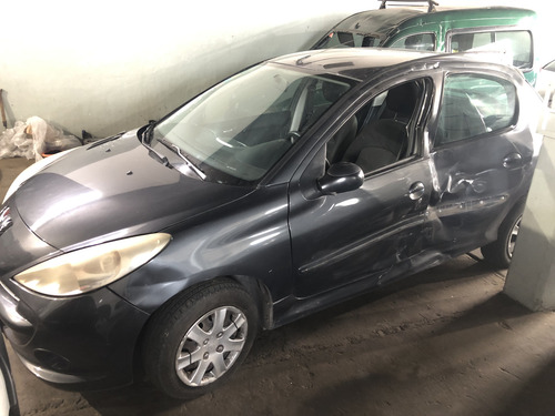Peugeot 207 1.4 Allure Chocado