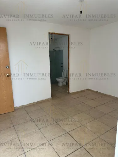 Venta De Casa En Av. Mirador De Sanata Rosa, El Mirador, El Marques Queretaro. Jtc085