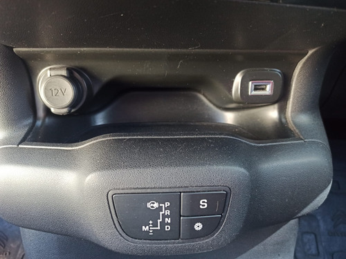 Citroën C4 Cactus 1.2 Puretech 110 At6 S&s Shine