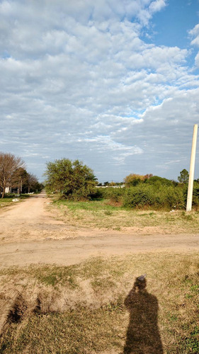 Terreno En Pueblo General Belgrano