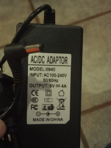 Imagen 2 de 2 de Transformador 9v 4a Compatible Vx510 Vx520 Verifone Nuevos!!
