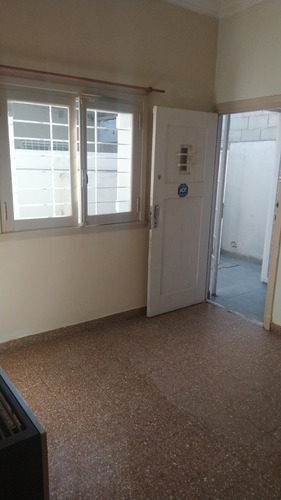Alquilo 24 Meses P.h. Barrio Chauvin Soho