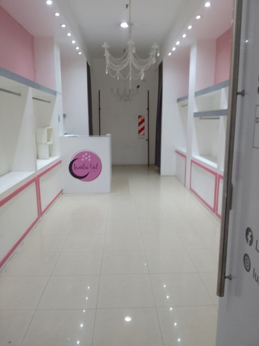 Imagen 4 de 12 de Oportunidad Local En Centro Comercial De Pilar Centro