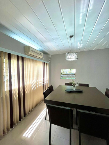 Imponente Casa De Categoria En Venta!!!