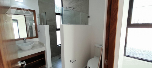 Casa En Venta En Residencial Via Cumbres