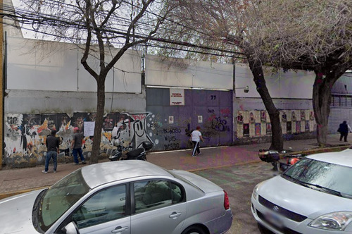 Bodega O Terreno Sobre C. Gral. Jose Moran, Terreno Muy Poca Construcción 21 M De Frente, Uso De Suelo Hc3/30/b Habitacional Con Comercio En Pb, 3 Niveles Permitidos, 30% Area Libre, Densidad. Afr06