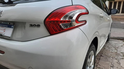 Peugeot 208 Allure Touchscreen